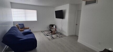 Building Photo - 2775 W 62nd St
