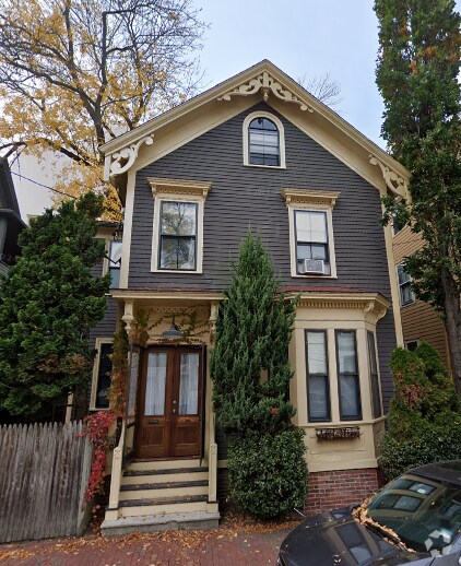 Building Photo - 31 Athens St