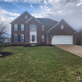 Building Photo - 4390 Lexington Ridge Dr