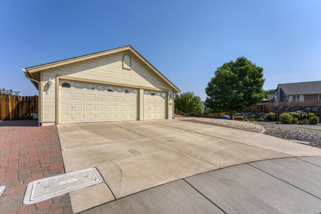 Building Photo - 4791 Mesa Meadows Dr