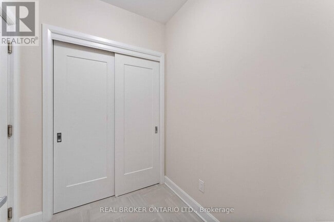 Building Photo - 103 Ocala St
