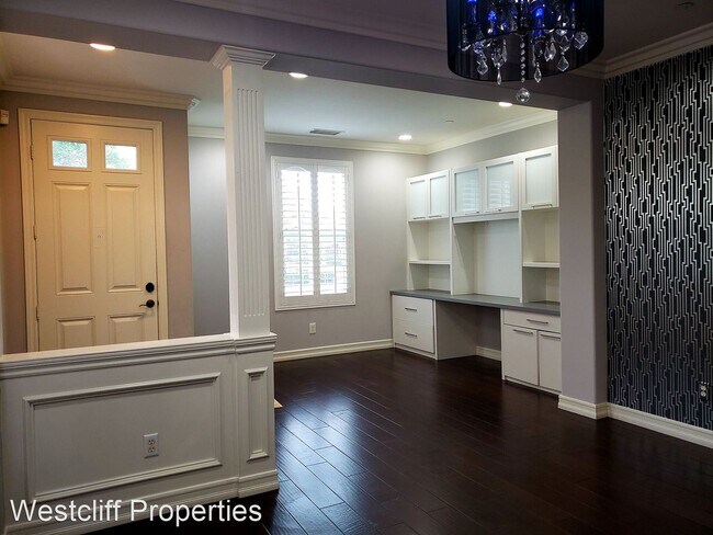 Building Photo - 3 br, 3 bath House - 1316 Corte Alemano