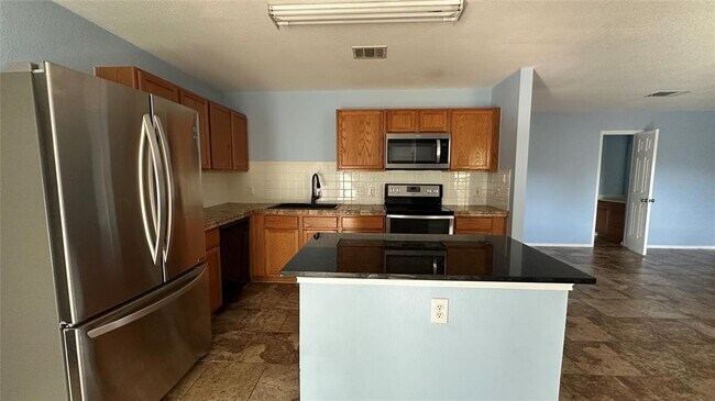Foto del edificio - 13105 Lofton Cliff Dr