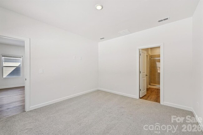 Building Photo - 1257 30th St Ln NE