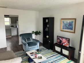 Building Photo - 2835 Vista Ln