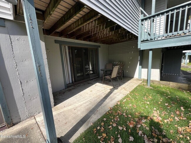 Foto del edificio - 1 Rolling Hills