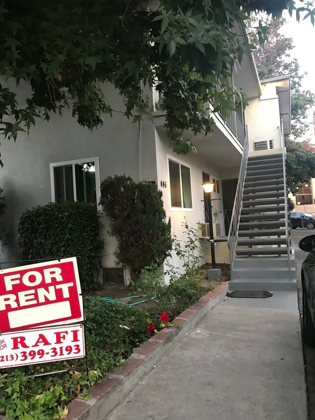 Primary Photo - 446 E Cypress Ave
