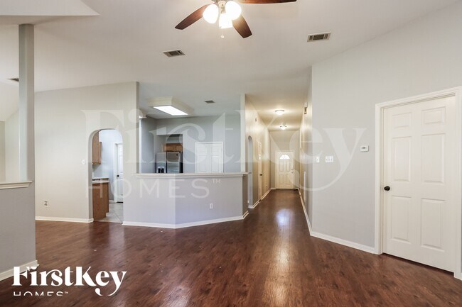 Foto del edificio - 21538 Forest Colony Dr