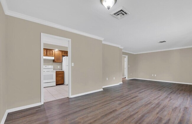 Foto del edificio - 1900 W Manor Ct