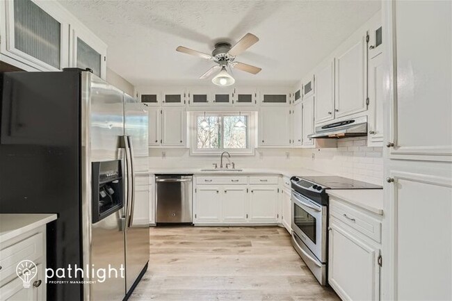 Building Photo - 1366 Oleander Drive Sw, Lilburn, GA, 30047