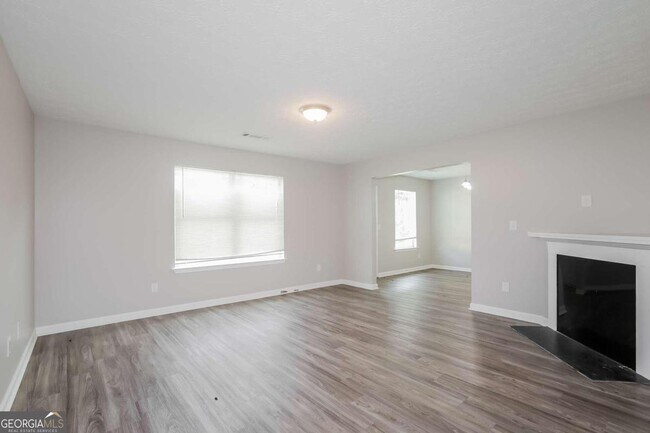 Building Photo - 6876 Lockley Ct