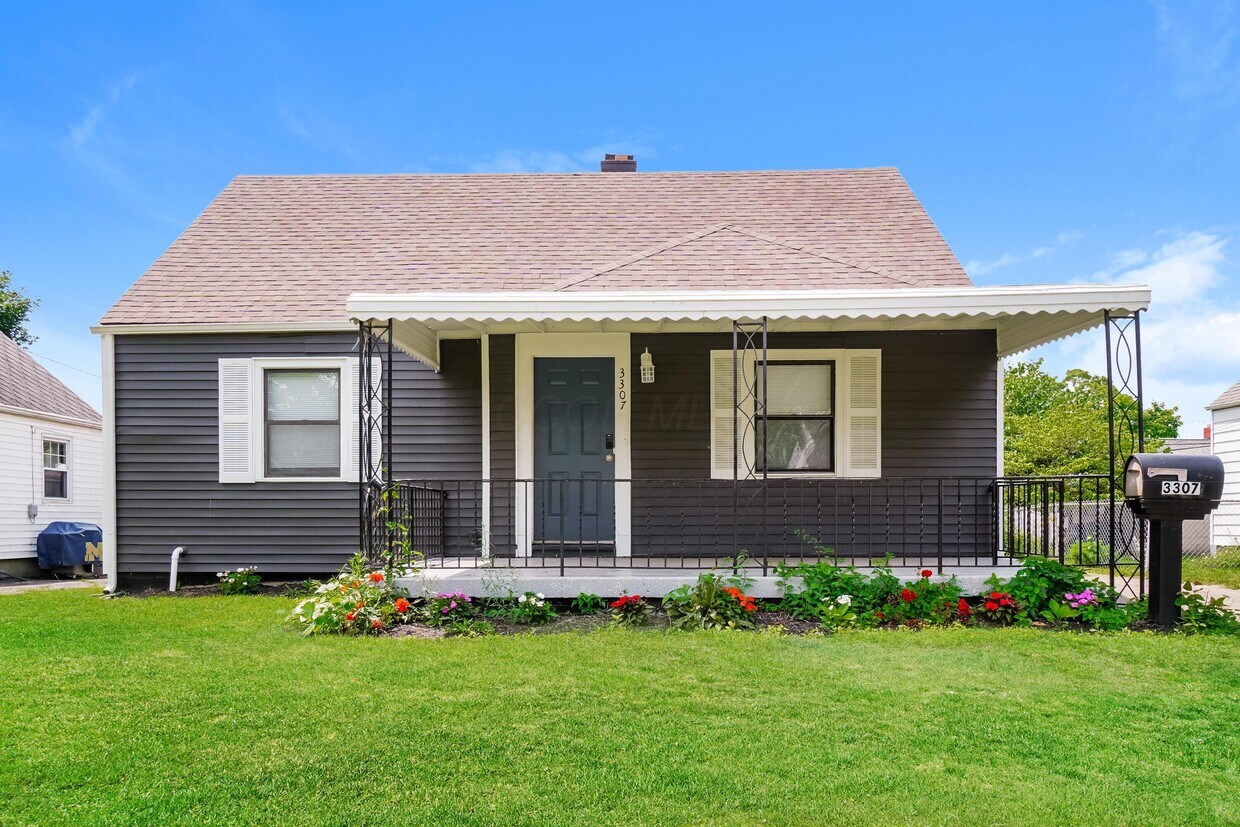 Foto principal - 3307 Eisenhower Rd