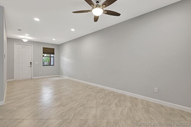 Building Photo - 12950 Anthorne Ln