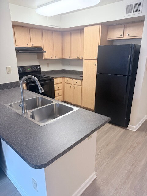 Foto del edificio - Beautiful Spacious Condo in Midlothian ready for move in!