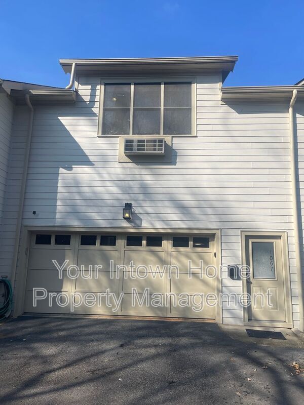 Photo - 1867 Gordon Manor NE Apartment