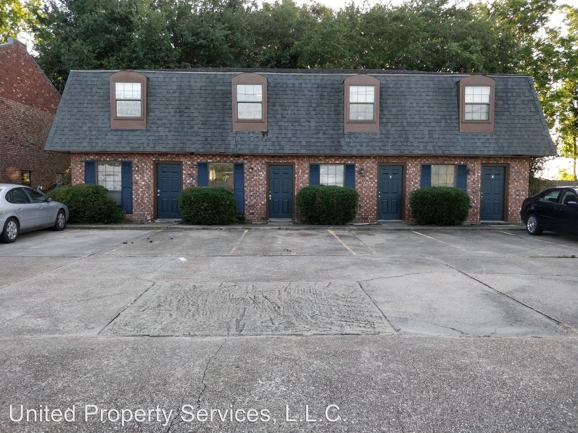 Primary Photo - 502 Chemin Metairie Rd