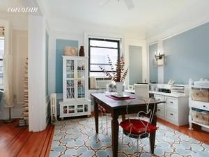 Foto del edificio - 611 W 111th St