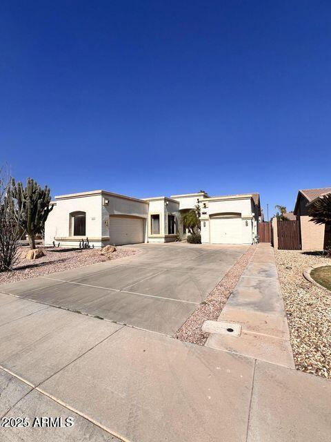Primary Photo - 1683 S Heritage Dr
