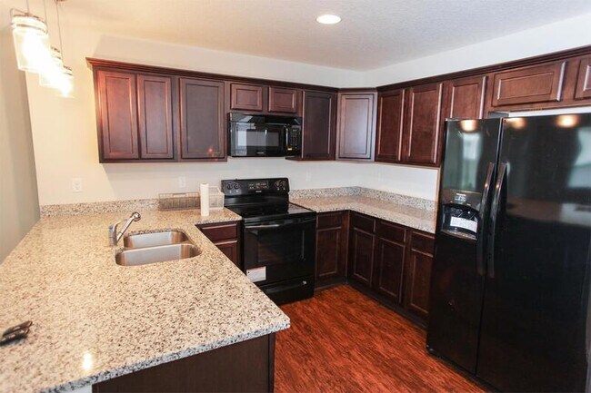 Foto del edificio - 8207 Highfield Ave