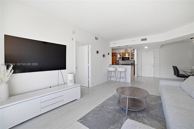 Foto del edificio - 2775 NE 187th St