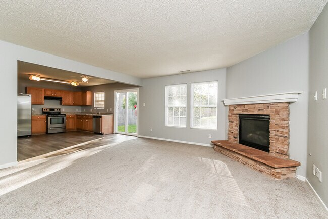 Building Photo - Great 3 Bedroom Home in Greenwood