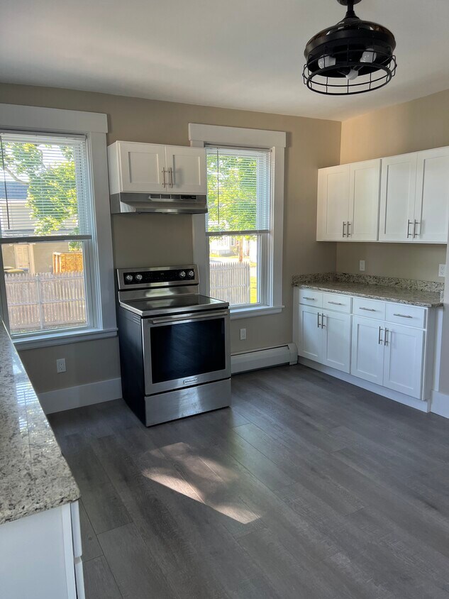 28 Palmer St Unit 1, Somerset, MA 02726 Apartments in Somerset, MA