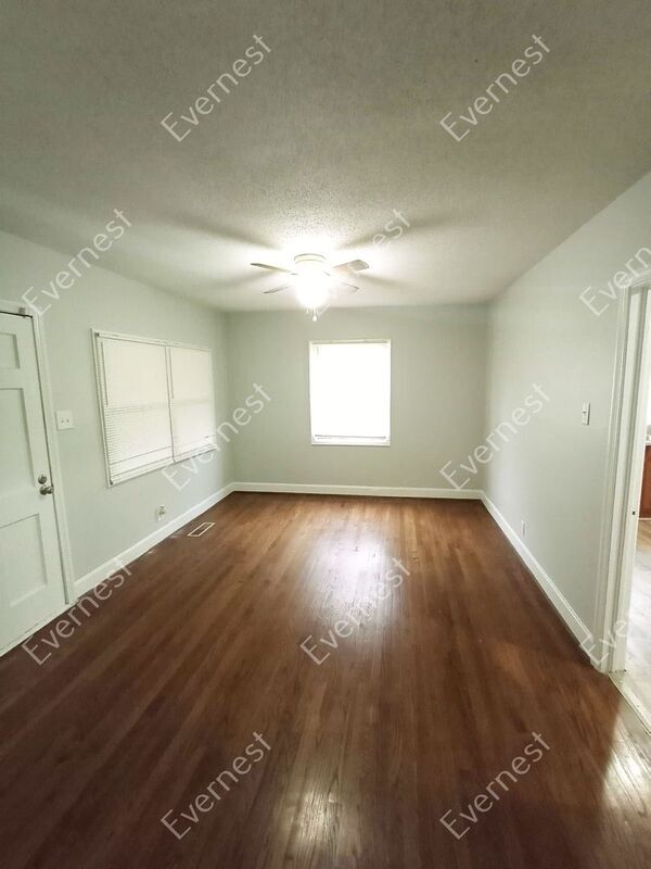 Foto del edificio - 1529 30th Street Ensley