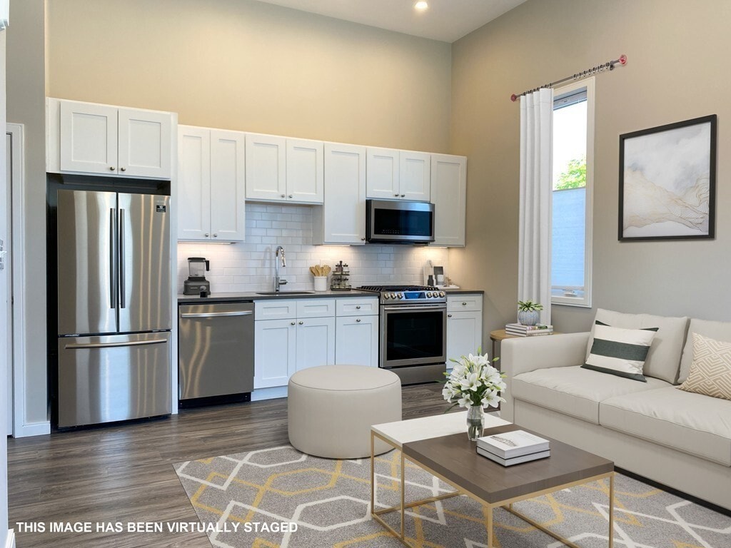 Foto principal - 345 Pleasant St