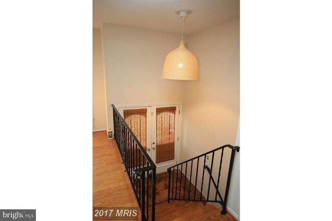 Building Photo - 14709 Batavia Dr
