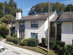 Building Photo - 2040 San Marcos Dr SE