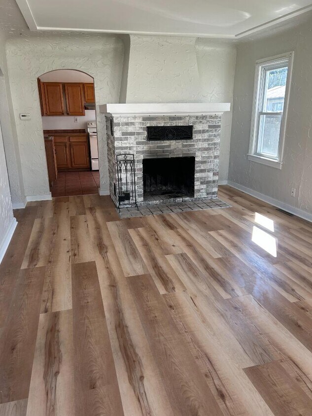 Foto principal - 3228 5th St