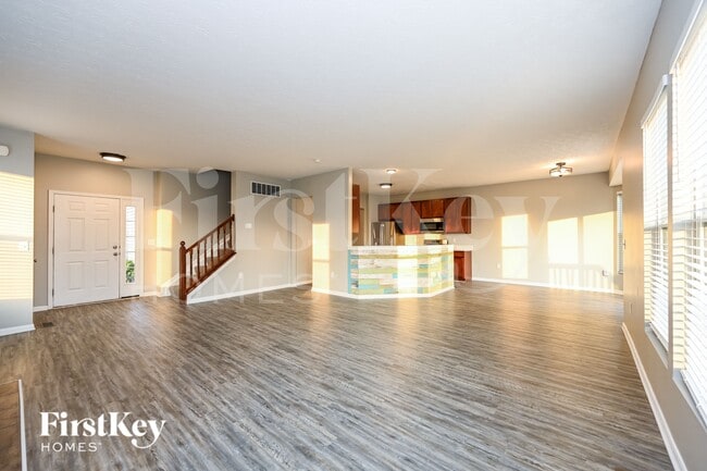Building Photo - 7831 Healy Dr