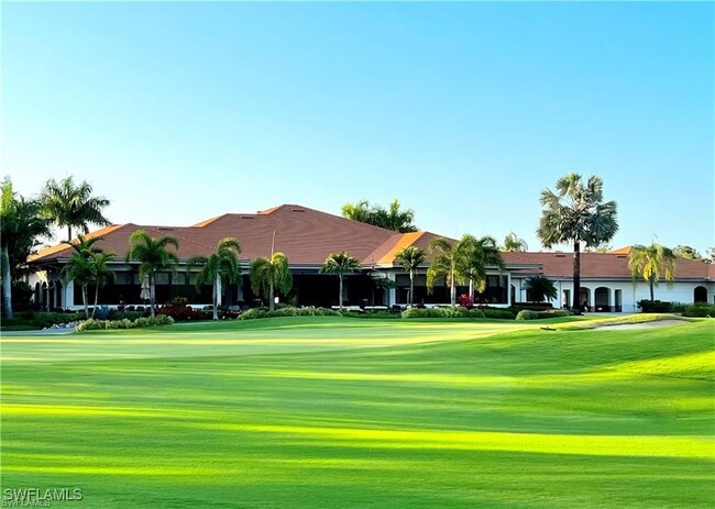 Foto del edificio - 8365 Heritage Links Ct