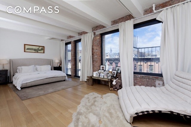 Foto del edificio - 130 E 7th St
