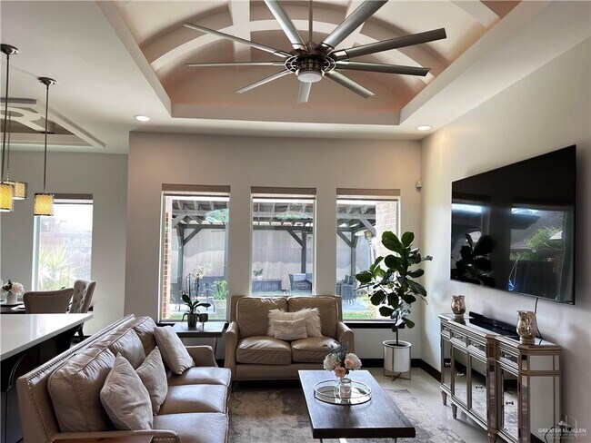 Foto del edificio - 2405 N 47th St