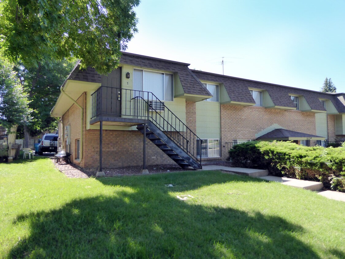 1628 Azalea Dr Unit 1, Fort Collins, CO 80526 Apartments in Fort