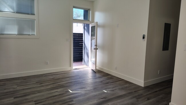 Foto del edificio - 720 37th St