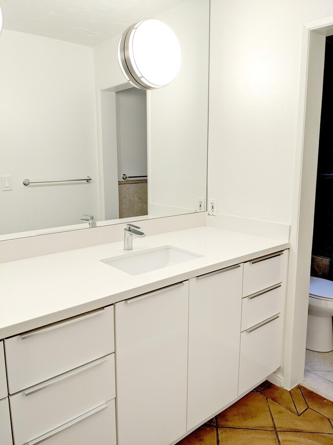 Bathroom - 1134 Alta Loma Rd