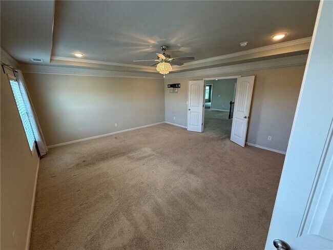 Building Photo - 611 Ceremony Way