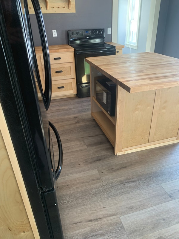 Foto del edificio - 603 E 1st St