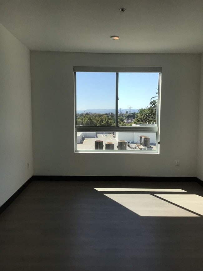 Interior Photo - Qwil Apartments