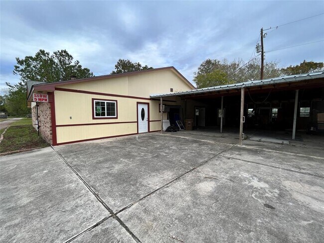 Foto del edificio - 5104 39th St E