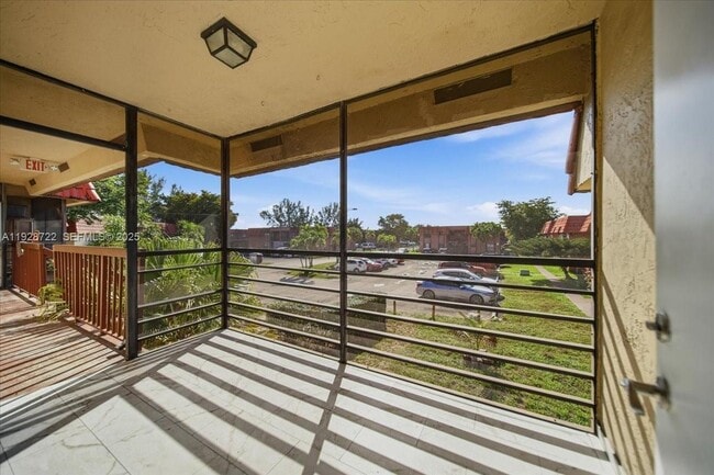 Foto del edificio - 6530 W 27th Ave