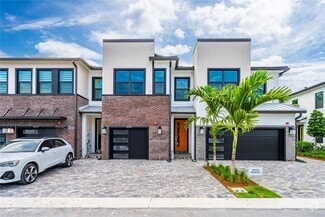 Building Photo - 8353 NW 7th Pl