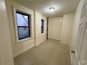 Building Photo - 86 Hamilton Ave