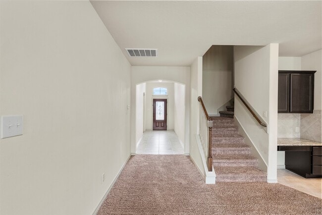 Foto del edificio - 2026 Argos Dr