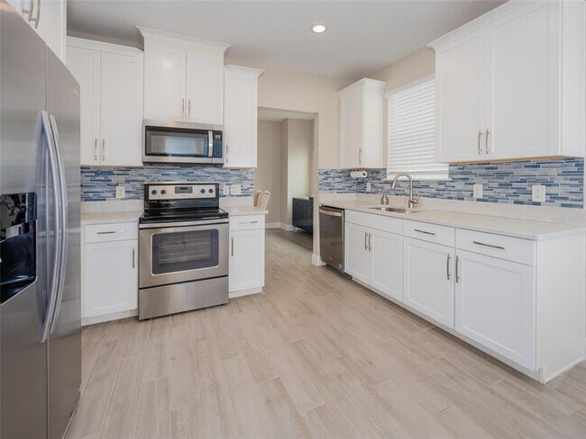 Foto del edificio - 7517 Laureate Blvd