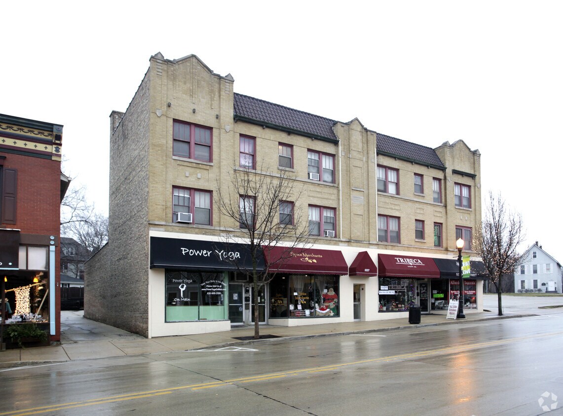 Building Photo - 5225-5231 Main St