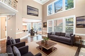 Foto del edificio - 5010 Highland Oaks Ct