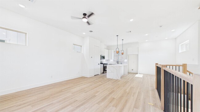 Building Photo - 5314 Terry St